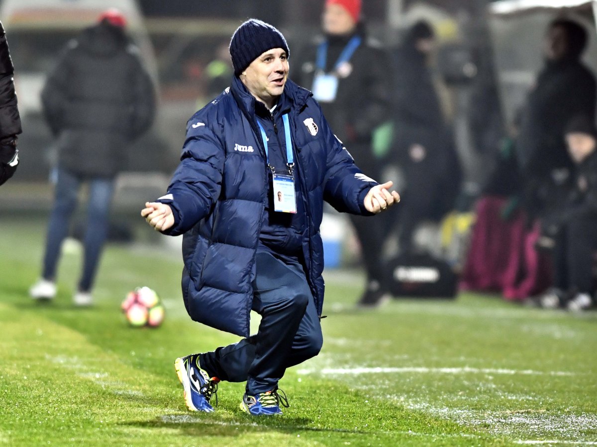 Marius Șumudică, lăudat de un fost jucător de la FCSB: ”Cel mai șmecher. Joci pentru el și doi ani fără bani”