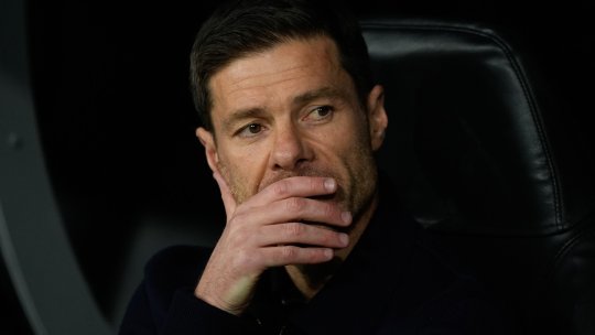 Xabi Alonso "cu sabia deasupra capului". Următorul meci poate fi decisiv pentru spaniol