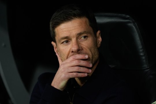 Xabi Alonso "cu sabia deasupra capului". Următorul meci poate fi decisiv pentru spaniol
