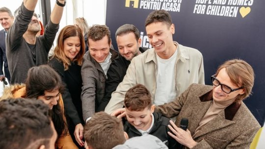 Mereu campion! David Popovici a inaugurat casa pentru 12 copii cu nevoie speciale severe: ”Una dintre cele mai emoționante zile din viața mea”
