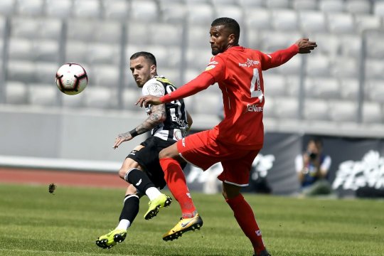 FCSB voia să-l transfere, dar jucătorul n-avea bani să ajungă la meci: ”100 de lei? Domn președinte, nu e Logan. Cu ce mă întorc?”