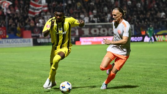 Dinamo - Metaloglobus, de la 17:45, pe iAMsport.ro. ”Câinii” vor să se mențină pe podium!