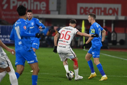 Hermannstadt - Universitatea Craiova 0-2, ACUM, pe iAMsport.ro. Baiaram a dublat avantajul oltenilor!