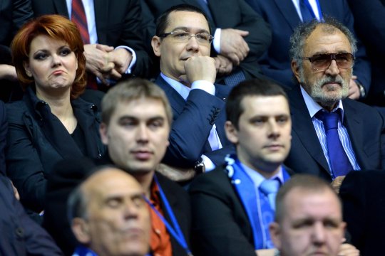 Universitatea Craiova, demolată de fostul candidat la președenția FRF: ”Echipa lui Olguța e făcută cu japca” / ”Mititelu a fost mătrășit”