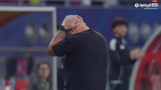 Cosmin Olăroiu a ratat calificarea în finala Cupei Țărilor Arabe! Românul și-a pus mâinile în cap la final