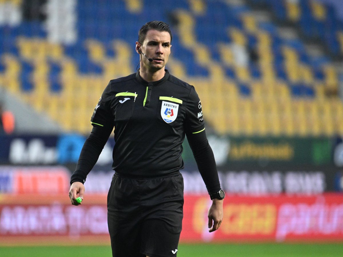 Vlad Băban a arbitrat Unirea Slobozia - FCSB (0-2)