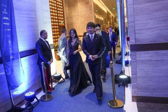 Charles Leclerc, călătorie specială alături de logodnica sa. Unde își încarcă bateriile pilotul Ferrari