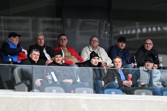 Susține că legenda Stelei își turna colegii la conducere: ”Ai și fitiliști într-o echipă! Nu a văzut unul vreodată o cafea sau o ciungă de la el”