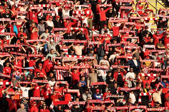 UTA Arad, obligată de instanță să plătească 70.000 de euro unui impresar. Clubul are deja probleme financiare și se află în concordat preventiv