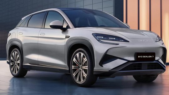 BYD ridică miza în Europa. Ce garanție uriașă pentru baterii oferă chinezii
