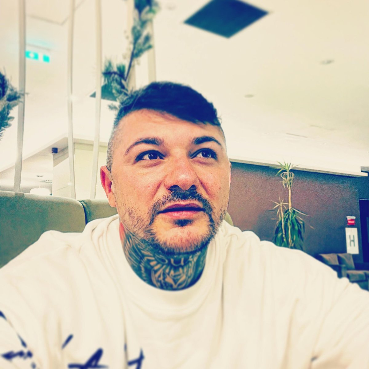 Andrei Preda a avut în trecut probleme cu legea, fiind și trimsi după gratii pentru loviri și alte violențe