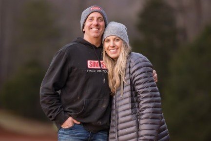 Pilotul din NASCAR, Greg Biffle, și familia sa au murit într-un accident teribil