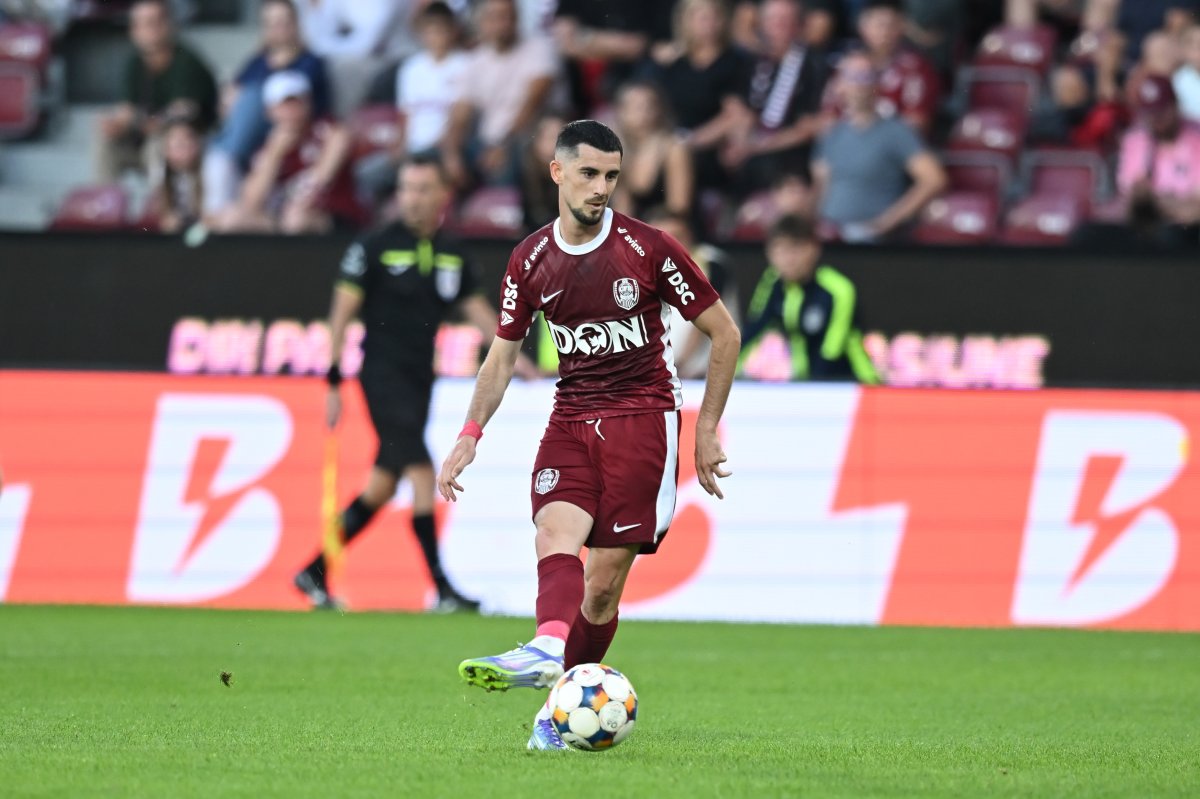 Korenica este un exemplu pentru jucătorii CFR-ului, conform antrenorului său