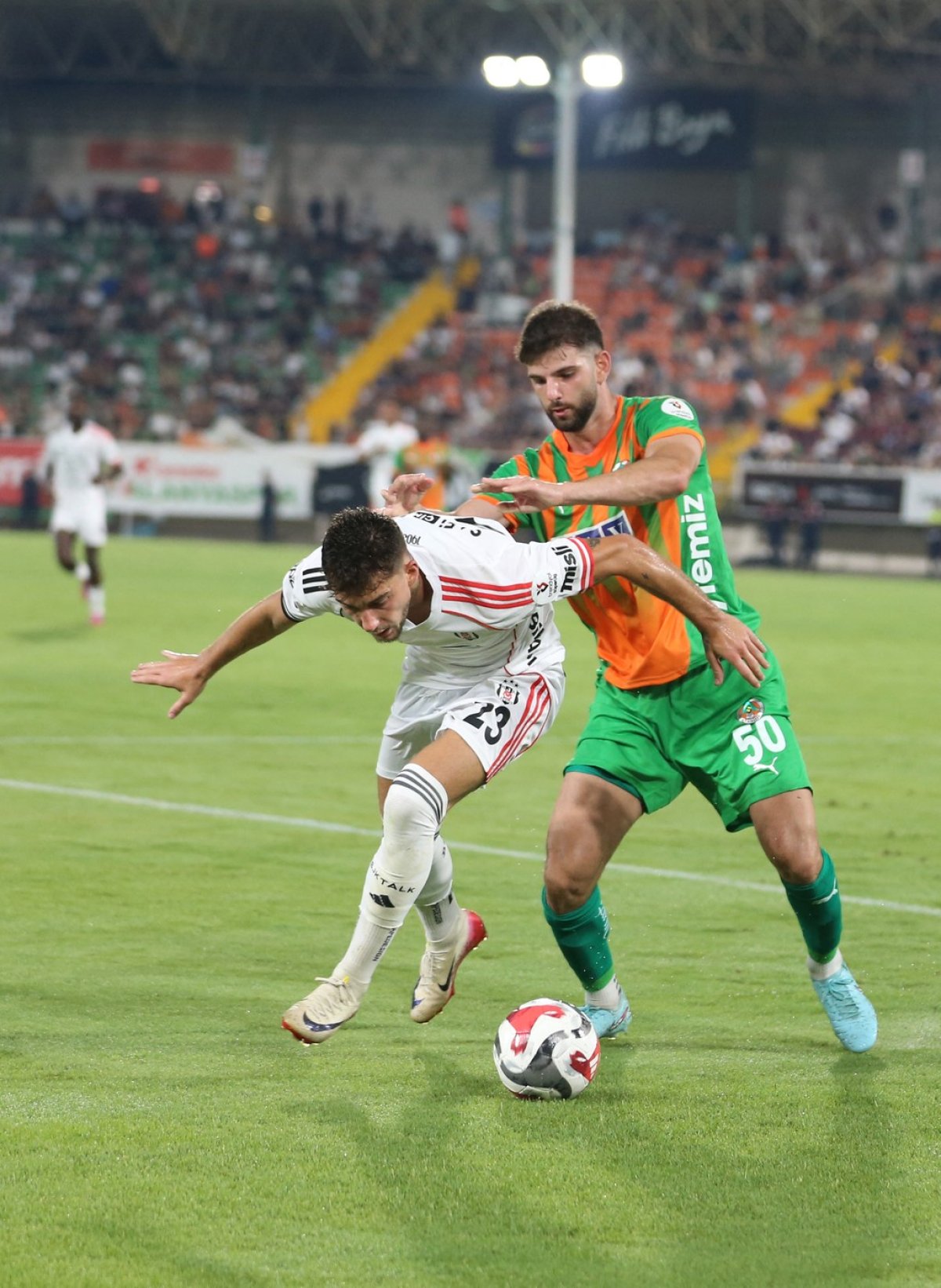 Umit Akdag este jucător de bază la Alanyaspor