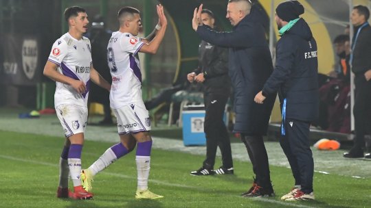 Rapid, bătută de un fotbalist care mai evoluează doar ”printr-un miracol”. ”Nu știu cum mai face sport”