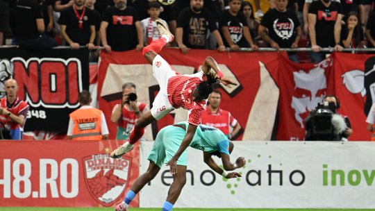 UTA - Dinamo, ora 20:00, pe iAMsport.ro. Roș-albii pot deveni lideri măcar pentru o zi în SuperLigă