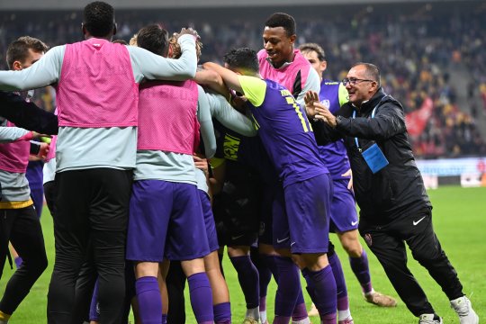 Cine sunt cei doi jucători pe care Pancu i-a amenințat public că îi dă afară de la CFR: ”Au spus că sunt accidentați, dar...”