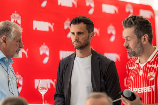 Nicolescu acuză un jucător de la Dinamo că a ascuns o mare problemă de club: ”Nu ne-a spus! Am vorbit cu el după meci, ne dorim să fie toți asumați”