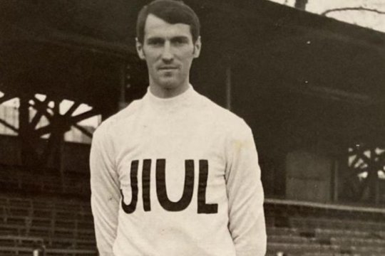 A murit Andrei Stocker, ”spaima” atacanților din Divizia A