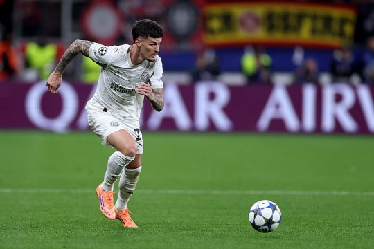 Și schimbat și înjurat! Dennis Man, prestație slabă pentru PSV. Colegii i-au sărit în cap