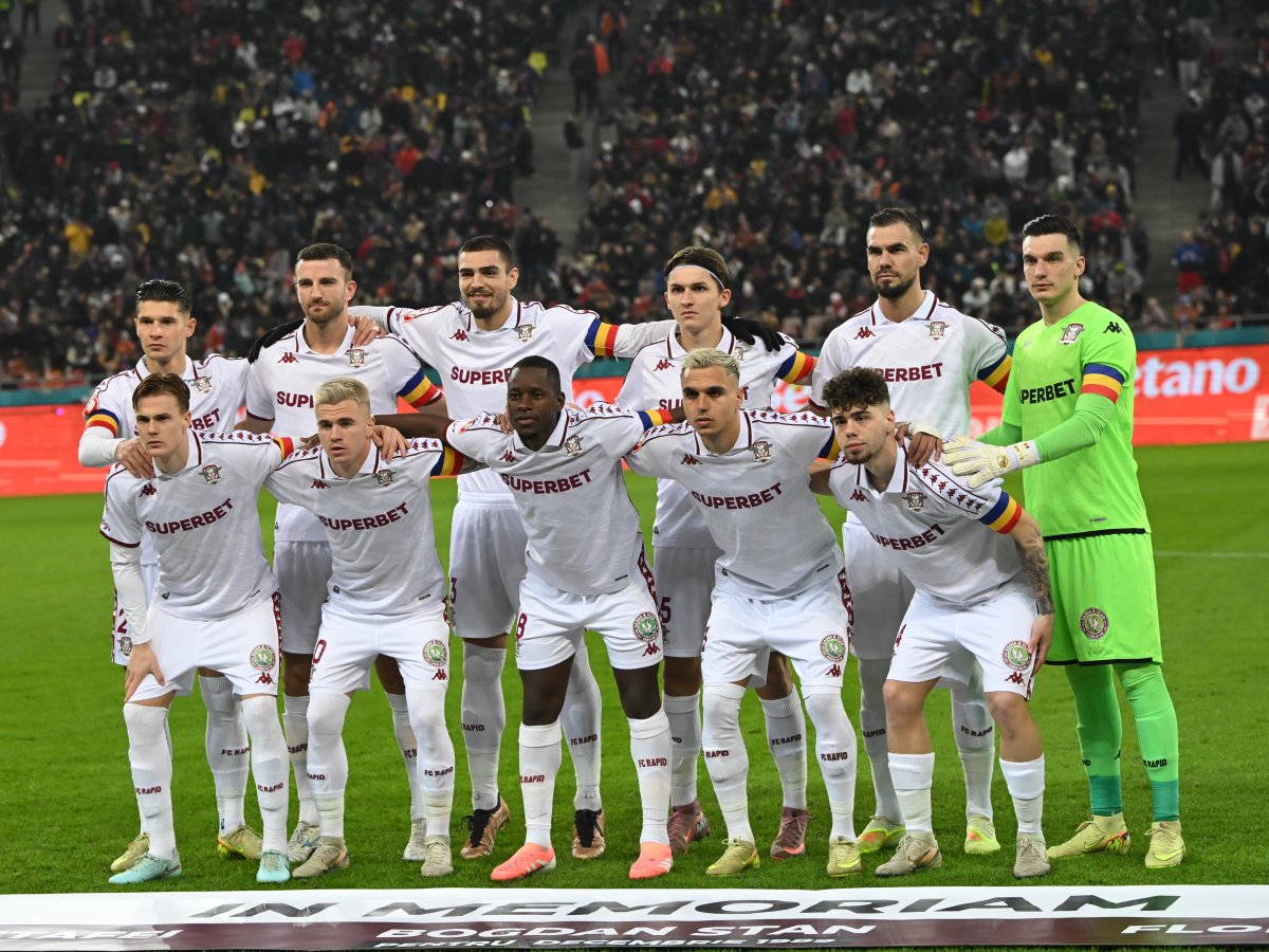 Echipa Rapidului din duelul cu FCSB