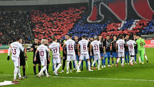 Alexandru Dobre îi bate obrazul lui Istvan Kovacs: ”A fost penalty la Hromada! L-am rugat să meargă la VAR”