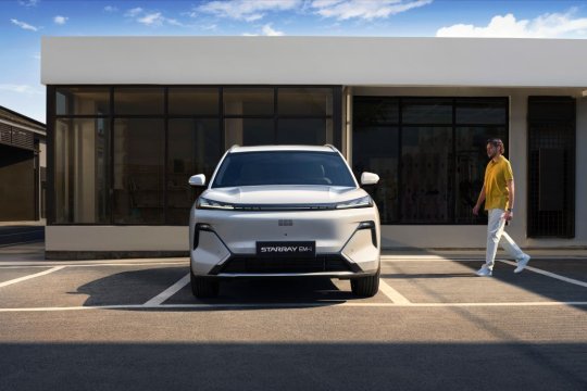 Geely Starray EM-I, SUV-ul plug-in care mută miza în segmentul hibridelor modern