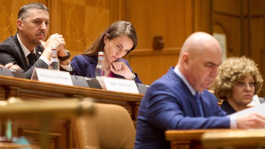 Ministrul care l-a criticat public pe David Popovici și-a prezentat demisia la solicitarea premierului Ilie Bolojan