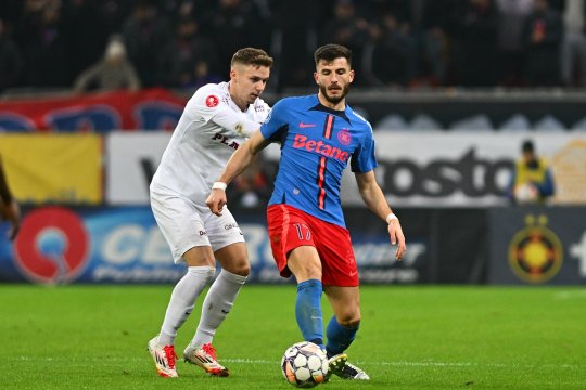 Louis Munteanu, prima reacție după ce a fost surprins în tricoul FCSB: ”Nimic mai mult!”