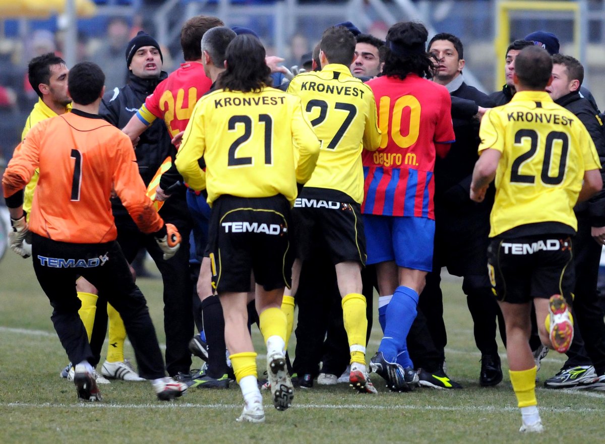 FC Brașov a dispărut în 2017, atunci când a fost pronunțat falimentul societății care administra clubul