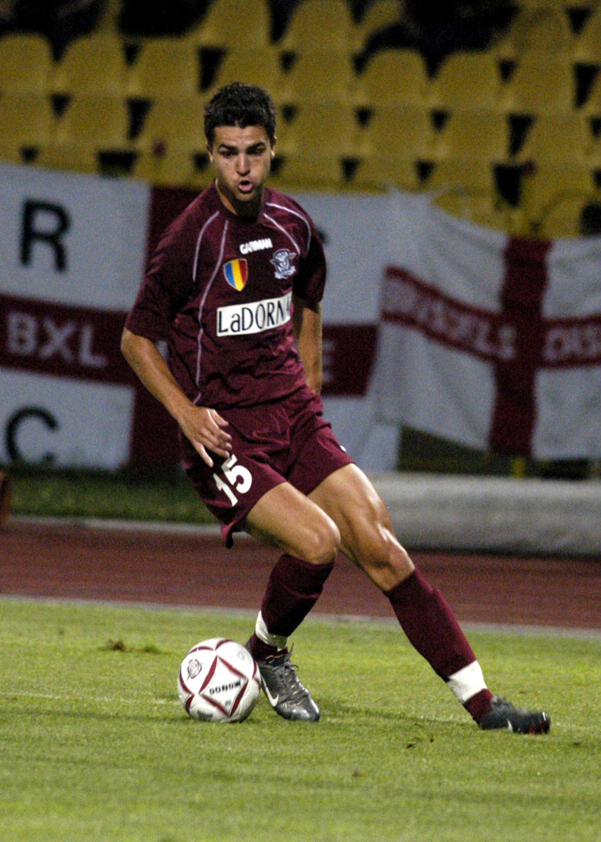 Florin Bratu a căștigat titlul cu Rapid, sub comanda lui Mircea Rednic, în sezonul 2002-2003