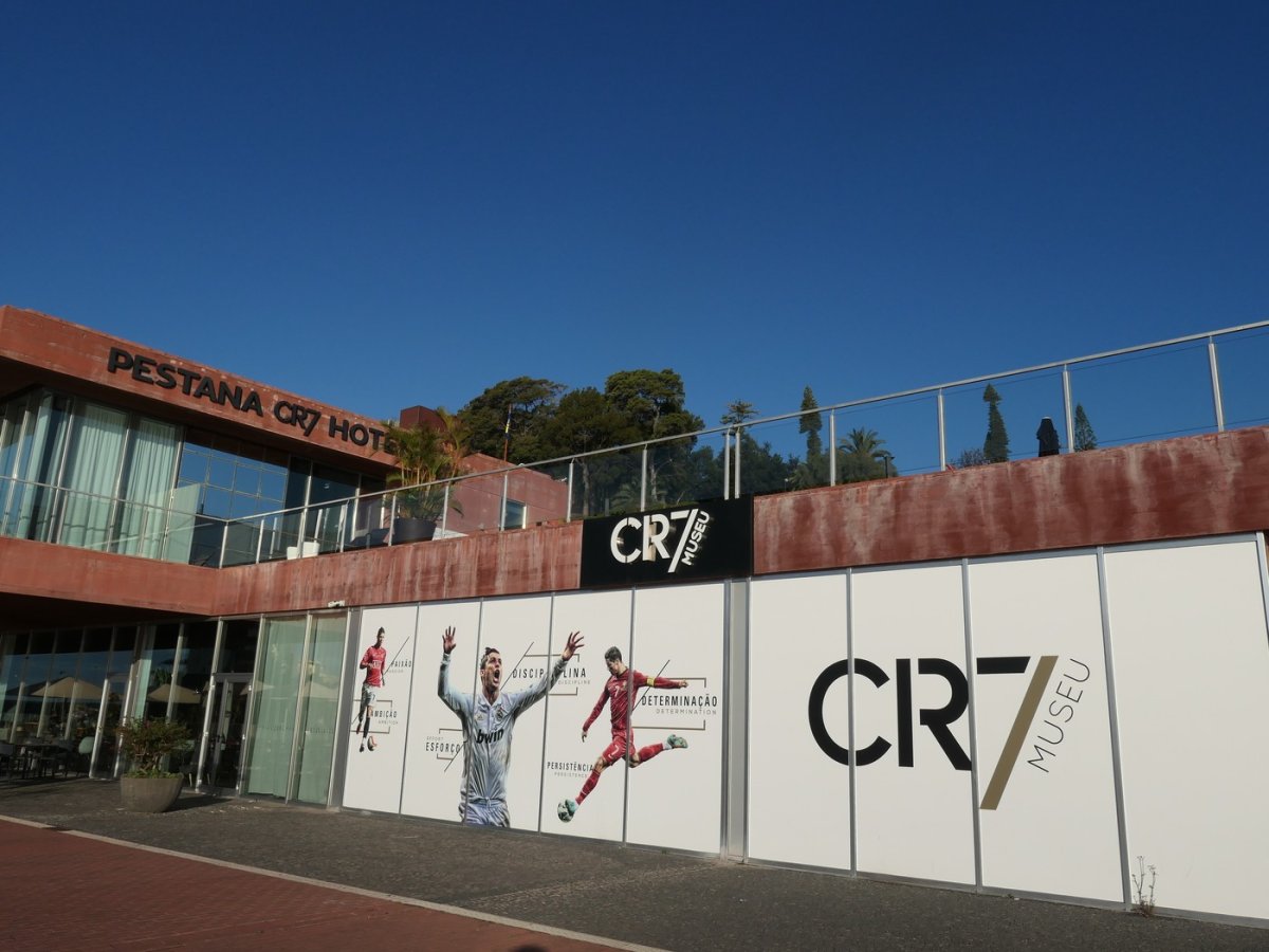 Hotelul deschis de Cristiano Ronaldo în Funchal, orașul său natal