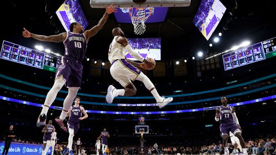 Ceasul LeBron James, comercializat de un brand românesc: ”Există doar 600 de bucăți”. Cât costă un exemplar