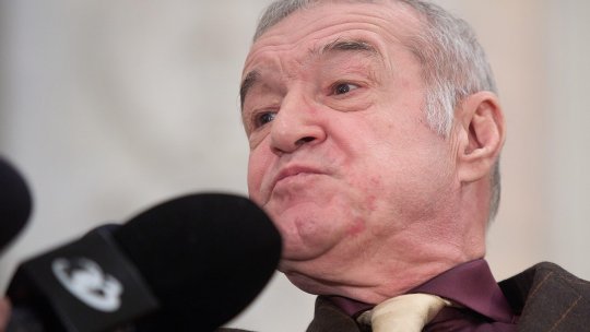 Politician important, făcut praf de Gigi Becali: ”Nu știe să citească, dar are doctorat. Doar în România”