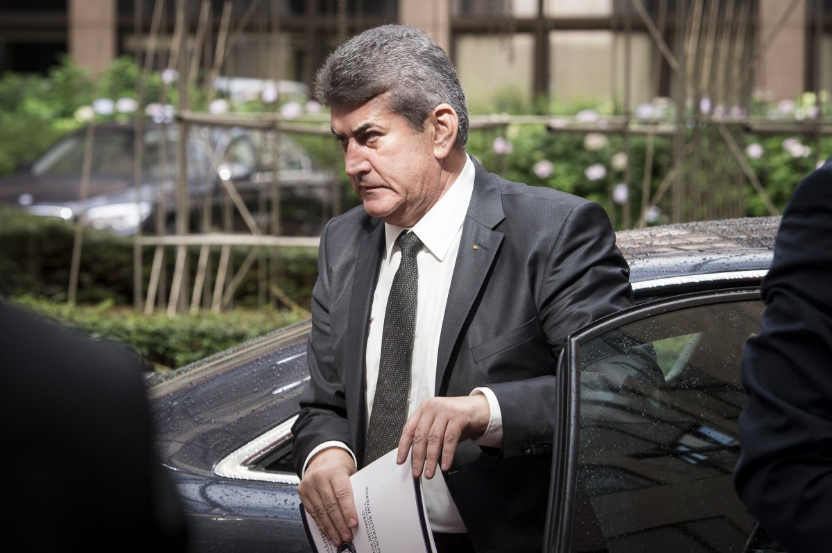 Gabriel Oprea, un personaj influent în politică dar și în sport