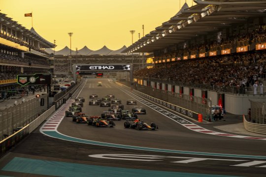 15 piloți de F1 vor rămâne fără contract în 2026