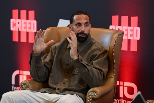 Fanii englezi îl acuză de ipocrizie pe Rio Ferdinand după ce s-a declarat un ”om al poporului”