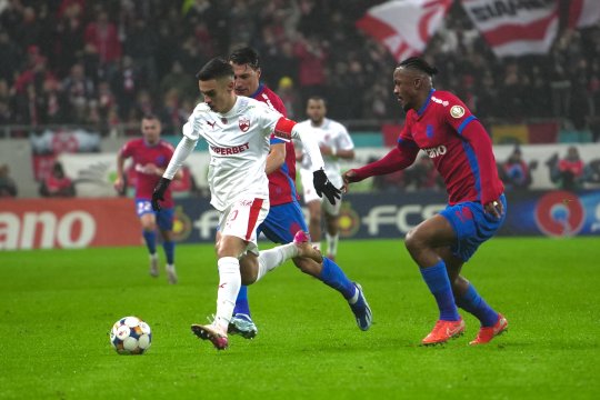 FCSB - Dinamo 0-0. ACUM, pe iAMsport.ro. Derby de foc pe Arena Națională