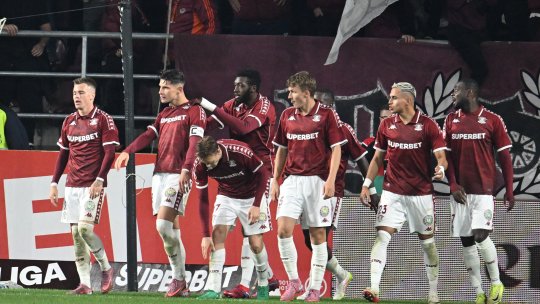 Probleme în culise la Rapid! Un jucător, OUT pentru ”acte de indisciplină”. Gâlcă: ”V-am spus ce s-a întâmplat”