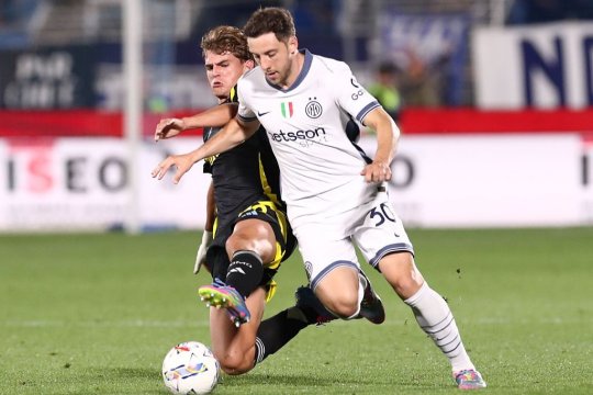 Inter - Como, de la 19:00, pe iAMsport.ro. Cristi Chivu, față în față cu Cesc Fabregas