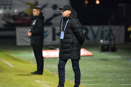 Robert Ilyeș își amenință jucătorii: ”Trebuie să pun piciorul în prag! Nu vreau să spun câtă frustrare am în mine”