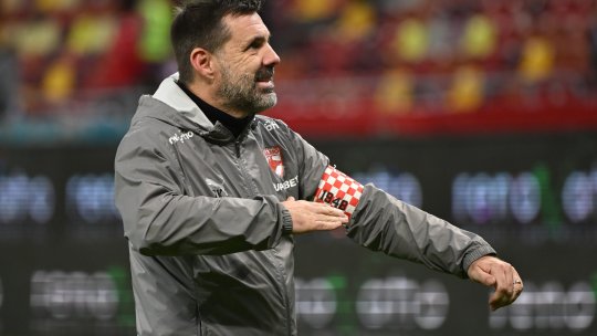 Fanii lui Dinamo, mesaj în croată pentru Kopic! Ce i-au transmis antrenorului