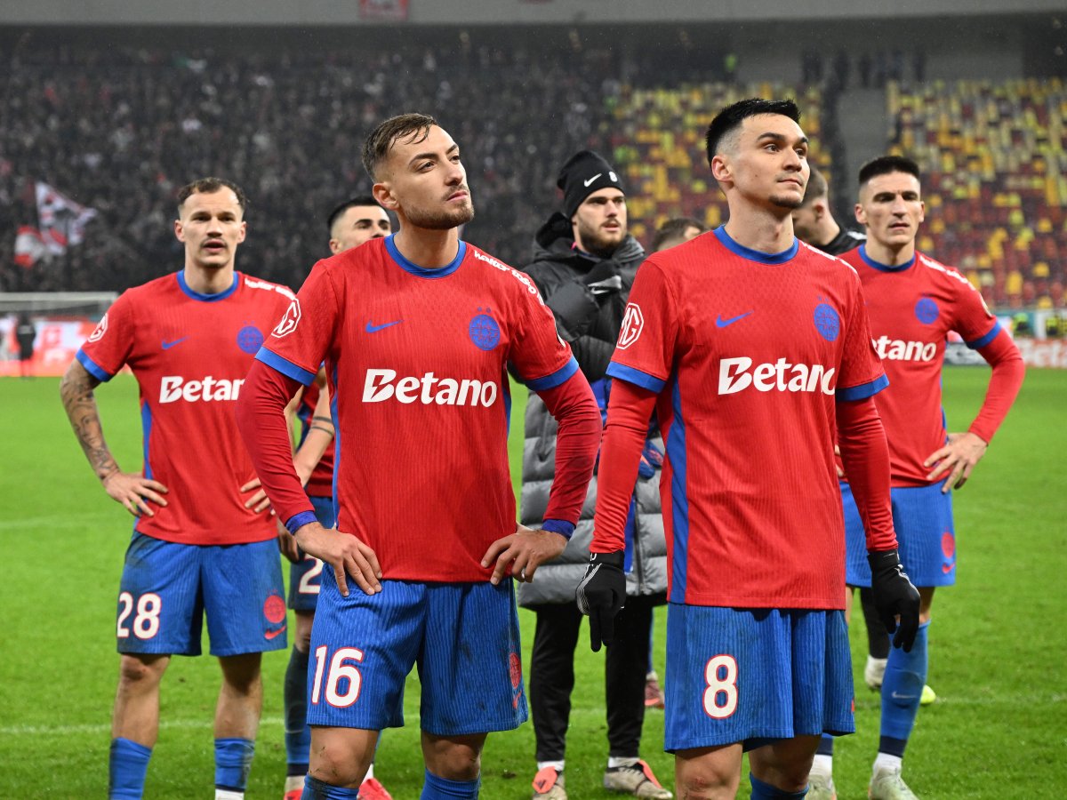 Jucătorii celor de la FCSB au discutat cu fanii la finalul întâlnirii cu Dinamo