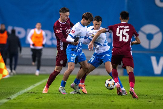 Universitatea Craiova - CFR Cluj 1-1, ACUM, pe iAMsport.ro. Louis Muteanu restabilește egalitatea în Bănie