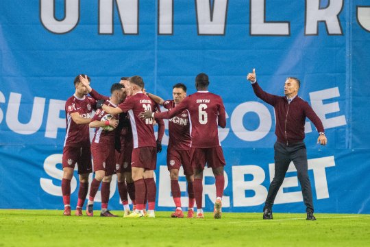 Jucătorii de la CFR Cluj, ”săgeți” către Andrea Mandorlini?. ”Avem un antrenor care ne ajută foarte mult acum”