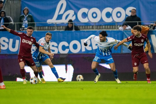 Un jucător al Craiovei a plâns după derby-ul cu CFR Cluj. Reacția lui Nicușor Bancu: ”Nu vreau să dau vina pe el”