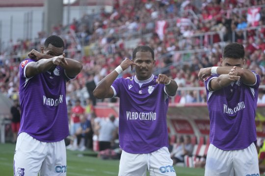 Se destramă FC Argeș? Andone recunoaște ofertele pentru cei mai buni jucători: ”Sunt discuții”