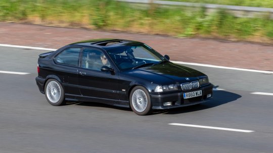 Fostul golgheter din Liga 1 i-a vândut o mașină furată colegului său: ”Atunci a apărut problema”