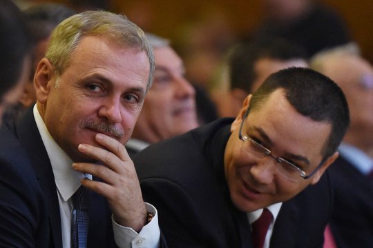Gică Hagi, Victor Ponta și Liviu Dragnea, întâlnire în noaptea alegerii lui Gino Iorgulescu la LPF: ”L-au lucrat pe Dragomir”