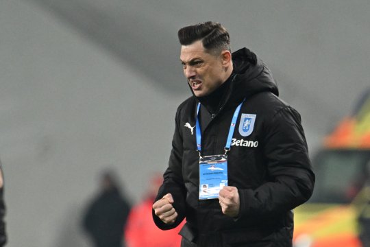 Întrebat dacă se va uita la PAOK - FCSB, Mirel Rădoi a dat un răspuns surprinzător